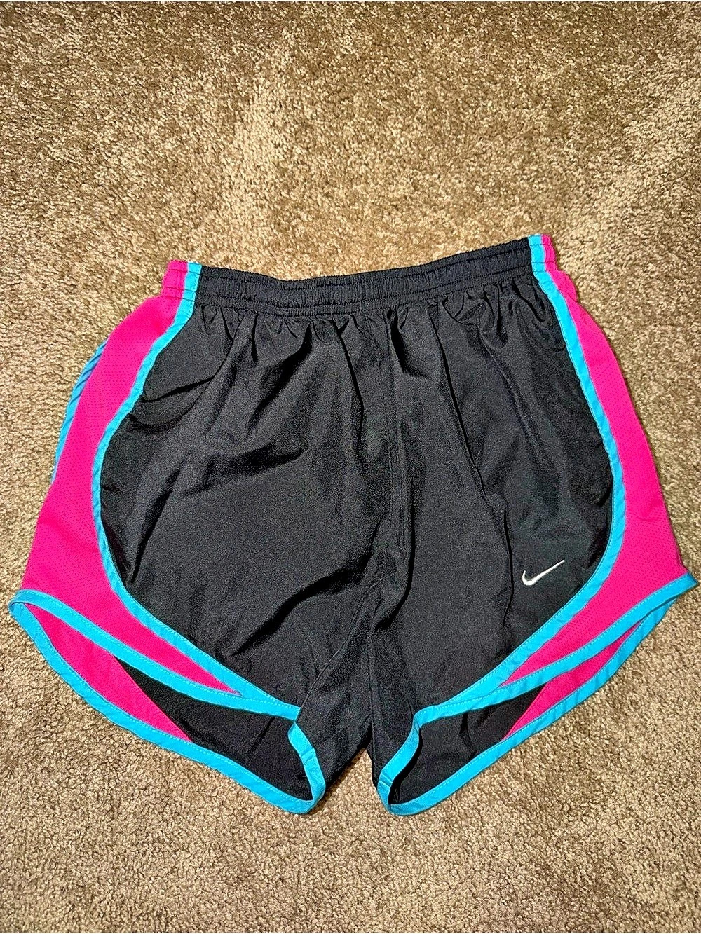 Nike Running Shorts Women's Black & Pink